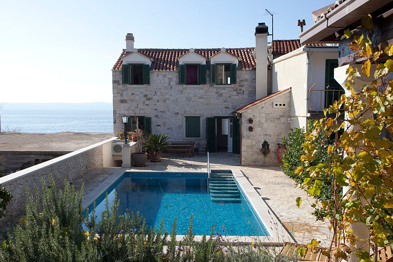 Villa Val**** - Sumartin